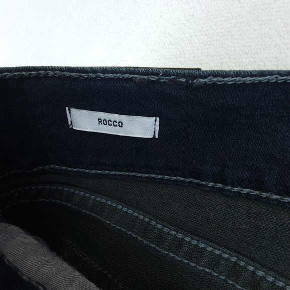 True Religion Men’s Dark Wash ROCCO Pocket Flap Slim Fit Size 42Wx32 - Picture 10 of 11